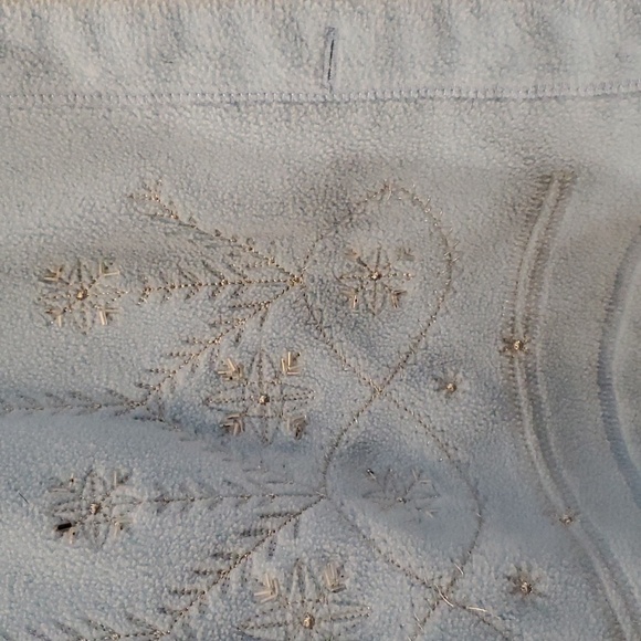 Turtle neck and jacket set - Picture 3 of 6